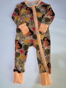 Vente de gros Vêtements de Noël en bambou biologique à impression réactive personnalisée Barboteuses pour bébés Ensemble de pyjama en bambou pour garçons et filles - Product Image 6