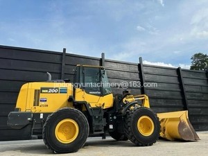 Cargadora de Ruedas KOMATSU WA200, WA200-8, Marca Japonesa, en Buen Estado y 90% Nueva, Disponible para la Venta - Product Image 4