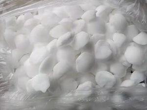 Anhydride maléique matériel de réactif chimique cru (numéro de Cas 108) exporté vers le marché international - Product Image 3