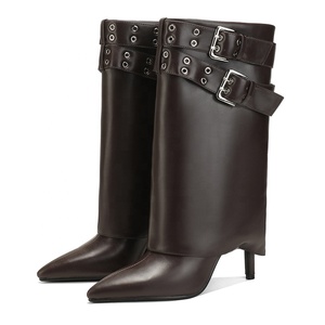 <span class=keywords><strong>Bottines</strong></span> de mode pour femmes à talon aiguille souple, personnalisables ODM OEM, à bout pointu, avec boucle de ceinture à fermoir, style formel - Product Image 2