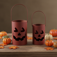Lanterne décorative artisanale en métal avec poignée, motif citrouille Jack-O'-Lantern pour Halloween, fête de la récolte d'automne et décoration intérieure