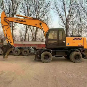 Excavadora de Ruedas Hyundai R210W-7 Usada en Corea del Sur con Buen Rendimiento, Hyundai R210W-7 de Segunda Mano en Venta - Product Image 1