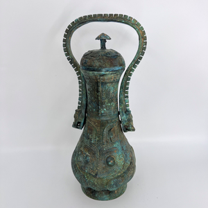 Ancien navire en bronze chinois Hu à manche de faisceau à motifs de hibou utilisé pour les événements de cérémonie de vin fin sacrifie l'artisanat en métal - Product Image 2