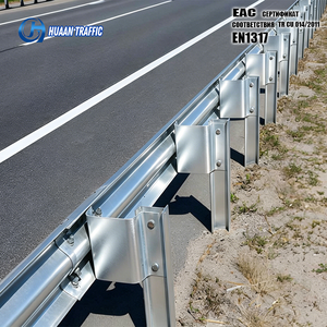 รั้วกั้นถนนเหล็กแบบ W-Beam สำหรับทางหลวง  แผ่นกั้นป้องกันการชน  ขนาด 3 มม.  ชุบกัล<span class=keywords><strong>ว</strong></span>าไนซ์  สำหรับงานก่อสร้างถนน - Product Image 1