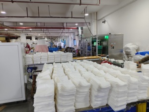 Barato MERCADO DE Oriente Medio Popular <span class=keywords><strong>Spunlace</strong></span> <span class=keywords><strong>toallas</strong></span> de secado de cabello no tejidas <span class=keywords><strong>toallas</strong></span> de baño desechables 70*140cm para salones de belleza - Product Image 2