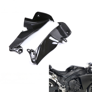 แผงข้างถังคาร์บอนไฟเบอร์สำหรับยามาฮ่า วายซีเอฟ-อาร์1 ปี 2009-2014 - Product Image 1