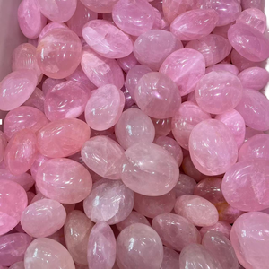 Venta al por mayor de bolas de cristal de cuarzo rosa pulidas a mano, piedras de palma y gemas rodadas para decoración del hogar, masajes y exhibición. - Product Image 1
