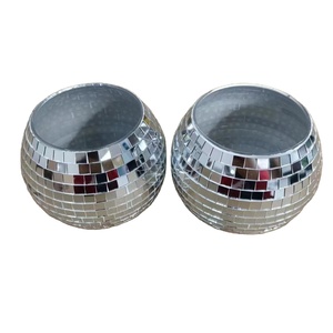 Jardinière élégante en forme de boule Disco, vase à fleurs en mosaïque argenté ou porte-lampe à thé pour déco maison ou bureau - Product Image 1