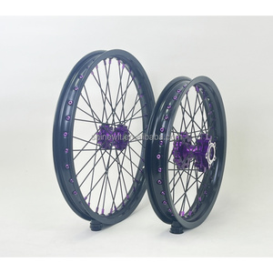 Roues de moto électrique en alliage d'aluminium de couleur personnalisée pour <span class=keywords><strong>Sur</strong></span> <span class=keywords><strong>Ron</strong></span> Ultra Bee 17 pouces Supermoto - Product Image 3