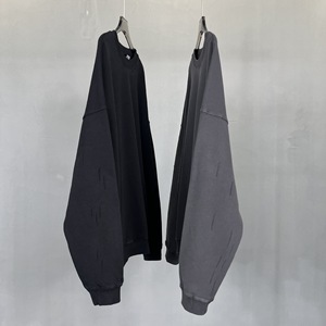 H5559 Hot Sales New Arrivals Wholesale Custom 430 Gsm 100% Cotton Acid Washed Oversized Sweatshirts Crewneck Sweatshirts - Product Image 3