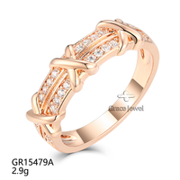 Grace Jewel, vente en gros de bijoux en laiton personnalisés, design en nœud, zircone cubique blanche, anneaux plaqués or rose pour femmes