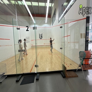 Terrain de <span class=keywords><strong>squash</strong></span> portable de haute qualité en verre trempé personnalisé APEX Wholesale avec installation de plancher en bois disponible - Product Image 3