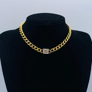 Kalung Fashion Desainer Mewah Kalung Huruf <span class=keywords><strong>M</strong></span> Enamel Retro untuk Wanita - Product Image 5