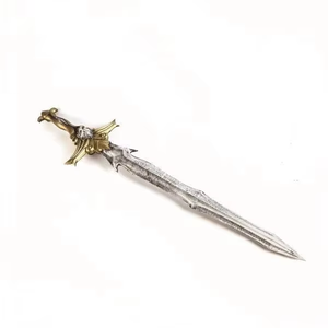 Arme souple en mousse PU personnalisée jouets anti-stress sans danger pour le cosplay et les accessoires promotionnels - Product Image 5