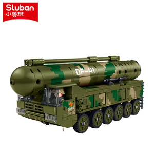 Blocs de construction <span class=keywords><strong>Sluban</strong></span> Military Series B1575 ZTZ-99AS, missile intercontinental de combat principal, modèle de jouet pour garçon - Product Image 1