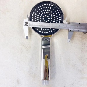 Pommeau de douche massant rond portable et durable KDSC-0081 avec finition plaquée - Product Image 5