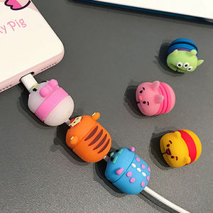 Vente en gros de chargeur mignon protecteur de câble USB de dessin animé protecteur de câble en forme d'animal de fruit pour câble de chargeur Iphone - Product Image 1