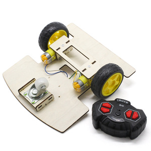 Voiture télécommandée R3W7 en bois 2.4G à trois roues, kit scientifique DIY pour enfants, jouet éducatif pour projet STEM - Product Image 3