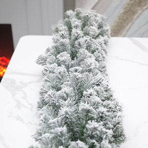 Christmas <b>Tree</b> Flocking Rattan 2.7 Meters Snowflake Wreath European Style Mall Hotel Window Scene Decoration - Product Image 5