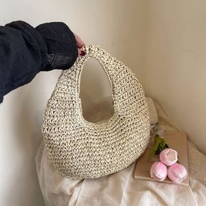 โรงงานขายกระเป๋าถือสานรูปครึ่งวงกลมธรรมชาติสำหรับผู้หญิง กระเป๋าสะพายชายหาด กระเป๋าถือสานสำหรับผู้หญิง - Product Image 3