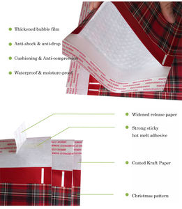 Enveloppe à bulles en papier kraft imperméable de Noël avec logo personnalisé enveloppe rembourrée de chaîne sac à bulles emballage expédition sacs de courrier en plastique - Product Image 3