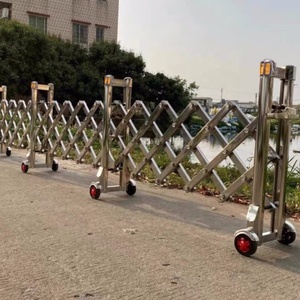 户外和庭院用便携式不锈钢手动伸缩式交通屏障可折叠安全路障围栏 - Product Image 2