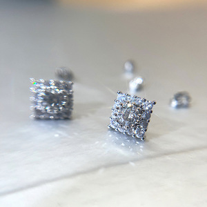 Orecchini semplici a forma di diamante quadrato per donna, accessori per l'orecchio alla moda da indossare tutti i giorni - Product Image 4