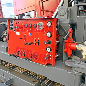 Goedkope Prijs Volledige Hydraulische Crawler Gemonteerd Draagbare Waterput Boorgat Boren <span class=keywords><strong>Rig</strong></span> <span class=keywords><strong>Machine</strong></span> - Product Image 3