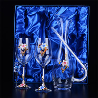 Ensemble de carafes à vin vintage, boîte, verre à vin transparent raffiné, gobelet fait à la main, émail peint, fleur, luxe, fête, mariage, verres, 5 pièces