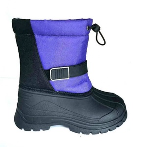 Bottes d'hiver noires fantaisie pour enfants en gros – Nouveau design, personnalisables, imperméables, thermiques, antidérapantes, avec soutien de la voûte plantaire - Product Image 1