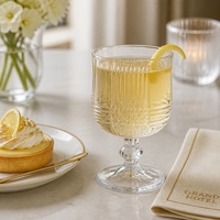 Verre à pied cannelé en verre taillé 185 ml avec motif annelé et poignée en diamant à facettes, verrerie transparente pour bar à domicile