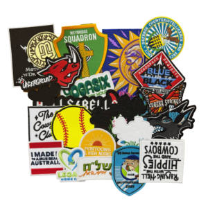 แผ่นผ้าปักลายการ์ตูน3D ออกแบบโลโก้ได้ตามต้องการแผ่นผ้าปักสีสันสดใสขายส่งผ้าปักลายสัตว์ทำด้วยผ้าสักหลาด - Product Image 1