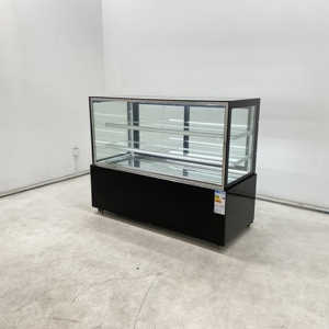 Vitrine Réfrigérée Multi-Styles pour Gâteaux avec Éclairage Renforcé – Présentoir de Gâteaux Frais pour les Espaces de Vitrine des Boulangeries en <span class=keywords><strong>Centre</strong></span>-<span class=keywords><strong>Ville</strong></span> - Product Image 3