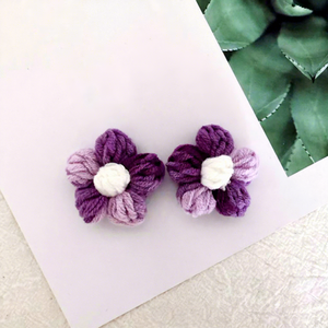 Fiore Colorato all'Uncinetto Fatto a Mano, Circa 4cm-4.5cm, per Accessori Fai-da-Te come Fermagli per Capelli e Abbigliamento, Più Voluminoso Rispetto al <span class=keywords><strong>Normale</strong></span> - Product Image 5
