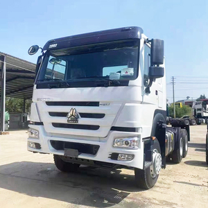 Camión Tractor Howo Usado de Servicio Pesado, Camión Tractor Howo de Segunda Mano Sinotruck 371HP 375HP 6X4 en Venta - Product Image 1