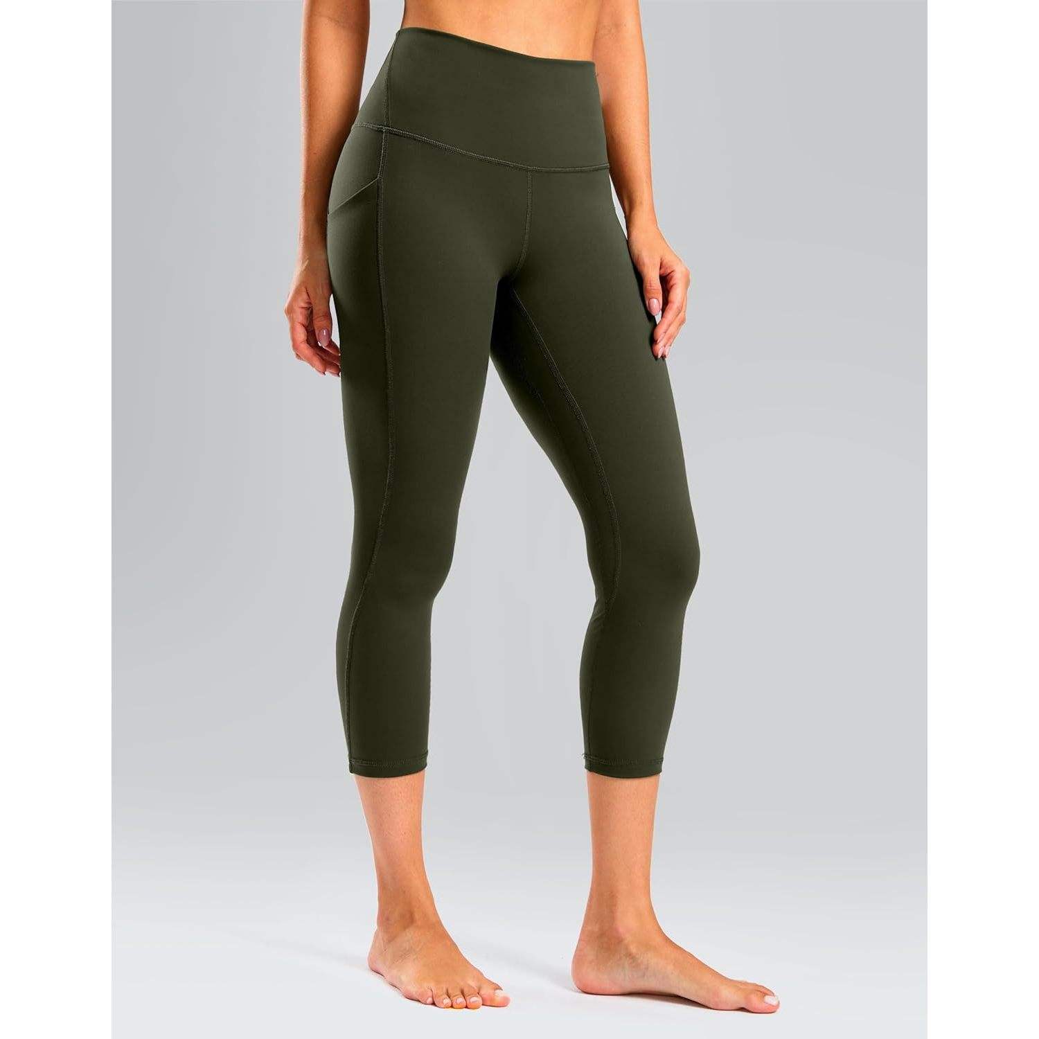 สีเขียวทหาร