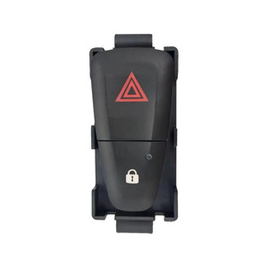 Interrupteur de feux de détresse Logon 252905668R pour voiture Oliver, interrupteur automobile en plastique et fer de remplacement - Product Image 1