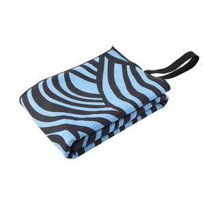 Serviettes de plage en microfibre imprimées avec logo Huafuge personnalisées sans perte de peau douces et confortables - Product Image 4