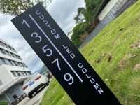 Panneau de numéro de maison personnalisé à énergie solaire, carré, illuminé, étanche, avec LED, pour maison, garage, cour, bureau