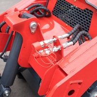 Chargeuse compacte JINTOP V1000 certifiée CE avec moteur diesel, livraison rapide, et accessoires