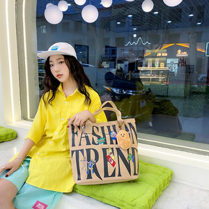 Fashion Trend Canvas Tote Bag Large Capacity Zipper Closure Everyday Use Spring 2024 - Product Image 1