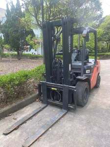 Chariot élévateur d'occasion TOYOTA FD30 pour travaux de terrassement - Offre Spéciale - Product Image 4