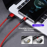 Câble de données magnétique 60W à charge rapide, force magnétique puissante, design rotatif trois-en-un, tressé en nylon avec indicateur lumineux pour