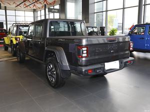 Camioneta <span class=keywords><strong>Pickup</strong></span> <span class=keywords><strong>Jeep</strong></span> Gladiator 4WD 2024 <span class=keywords><strong>2023</strong></span> 3.6L 284PS Overland 4x4 <span class=keywords><strong>Jeep</strong></span> JT Gladiator Compre Autos Baratos Hechos en China - Product Image 3