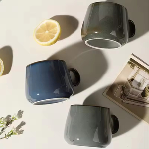 Taza de Cerámica Moderna Minimalista de Estilo Japonés para Café, Té o Leche con Acabado Brillante Azul/Marrón/Gris Claro Sostenible - Product Image 2