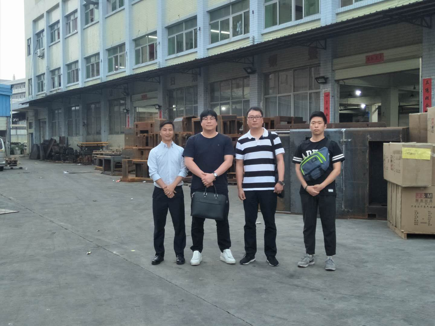 Servo Type Full-Automatic Plastic Shell Threading and Tinning Machine