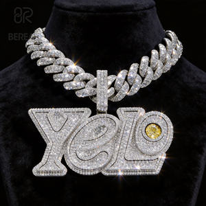 สร้อยคอจี้เพชรโมอิสซาไนต์แบบ Iced Out VVS สไตล์ฮิปฮอป ตัวอักษรตามสั่ง เงินแท้ 925 ชุบทอง 18K จี้ชื่อสำหรับผู้ชาย เครื่องประดับคุณภาพสูง - Product Image 1
