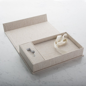 Cubierta de tela de lino de boda con logotipo de tamaño personalizado, almacenamiento de unidad flash USB, paquetes de imágenes, Cajas de Regalo con cinta de satén - Product Image 2