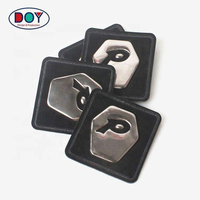 Fabricant d'étiquettes pour chapeaux, nouveau design, logo 3D en TPU surélevé personnalisé, patchs et badges en cuir PU pour veste
