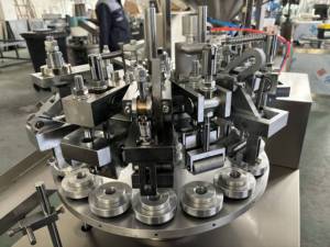 Sertissage à bout souple 50 aseptique automatique 2Ml poudre aluminium colle Bb crème Tube et scellage haute vitesse 20 <span class=keywords><strong>Ml</strong></span> flacon Machine de remplissage - Product Image 4